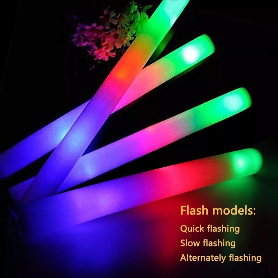 Bastoncini Luminosi LED in Sch - Flashing Led Foam Sticks Party recensione e prezzo