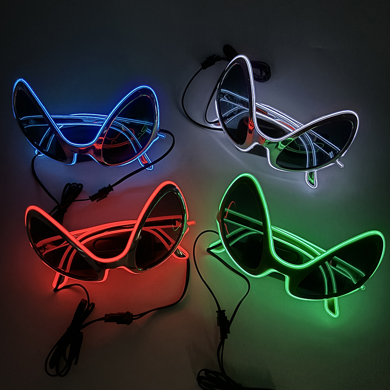 Occhiali alieni a LED illumina - Glow In The Dark Party Glasses recensione e prezzo